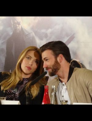 Chris Evans and Scarlett Johansson