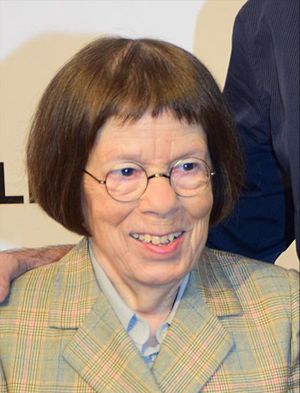 Linda Hunt